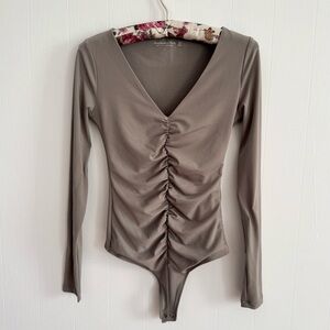 Ruched Long Sleeve Bodysuit -Tan
